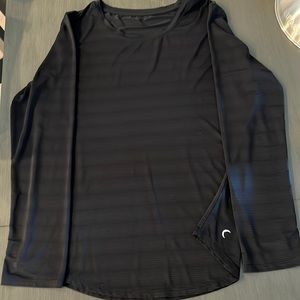 Zyia Lightweight Long Sleeve Top